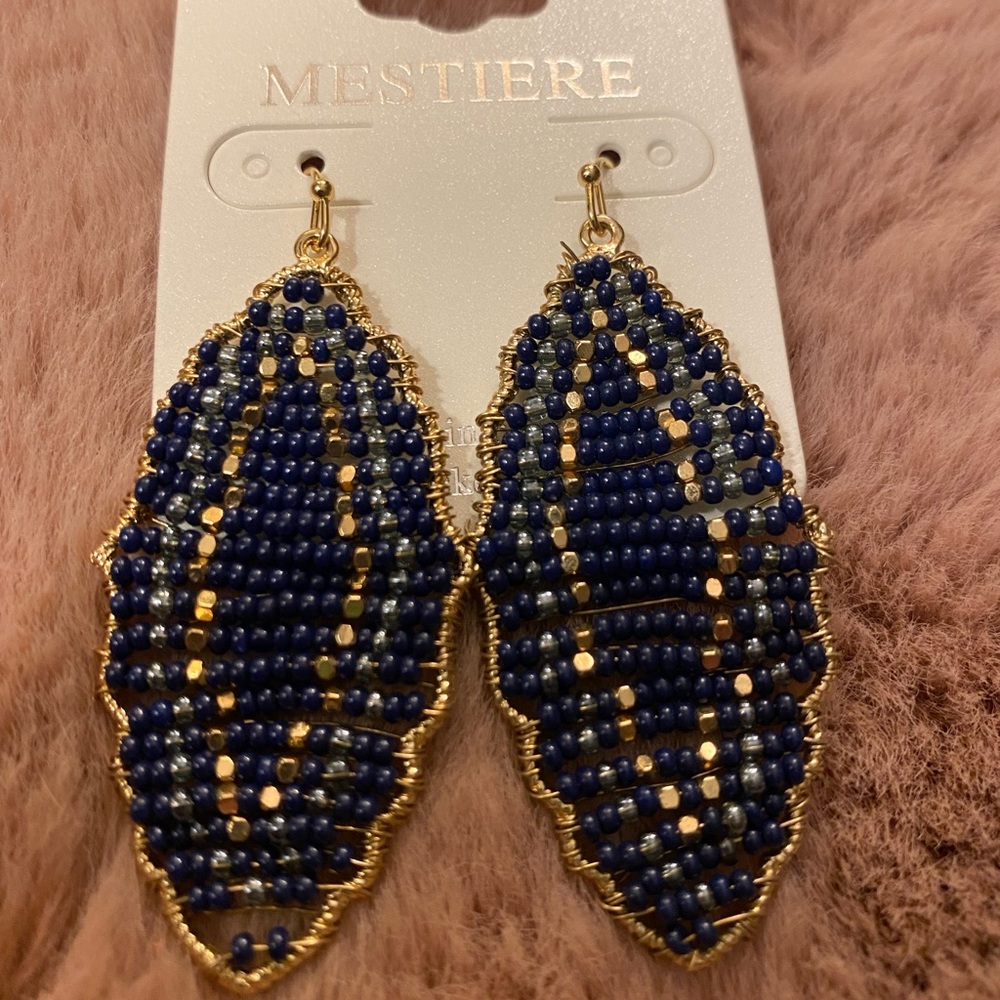 NWT! Mestiere earrings